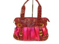 PVC Fashion Handbag. Top zipper closing.