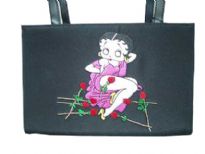 Betty Boop Microfibre Box Bag with magnetic lock. Made with fabric and double handle. 