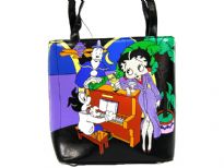 Betty Boop Bucket Bag made with PU(Polyurethane). With zipper and double handle. 