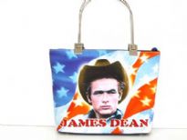 James Dean Bag. Double Metal handle. Top zipper closing.
