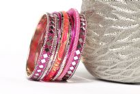 Chic & trendy assorted 11 pieces set of hand crafted fashion bangles consists of 2 wide glittery bangles with mirror pattern, 1 hot pink glitter bangle, 1 threaded bangle, 4 thin fuchsia & 4 thin silver bangles.