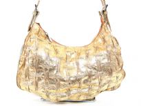 Metallic PVC shoulder bag. Top zipper closing. Center divider.