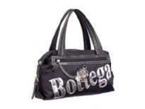 Designer Inspired Handbag has a metallic logo design, a top zipper closure, a double handle, and outside pocket with zipper closure and chain detial. Made of Nylon material.
