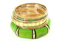 Six pieces bangle set
