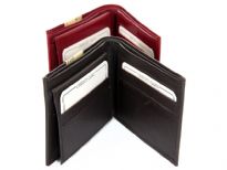 Genuine Leather Bi-Fold men wallet