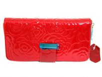 Genuine Leather(Exterior) Flower embossed ladies wallet.